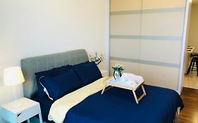 Paragon Suite Homestay By Antlerzone